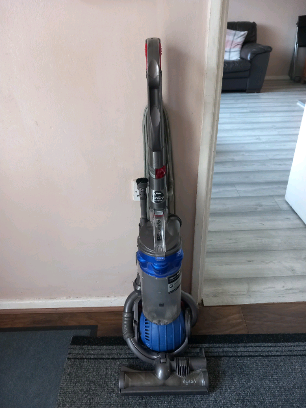 Dyson dc25 ball hoover 