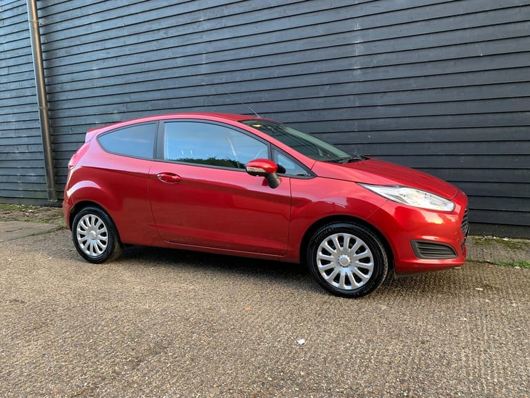 FORD FIESTA 1.5 TDCi Style Hatchback 3dr Diesel Manual Euro 6 (75 ps) 2015