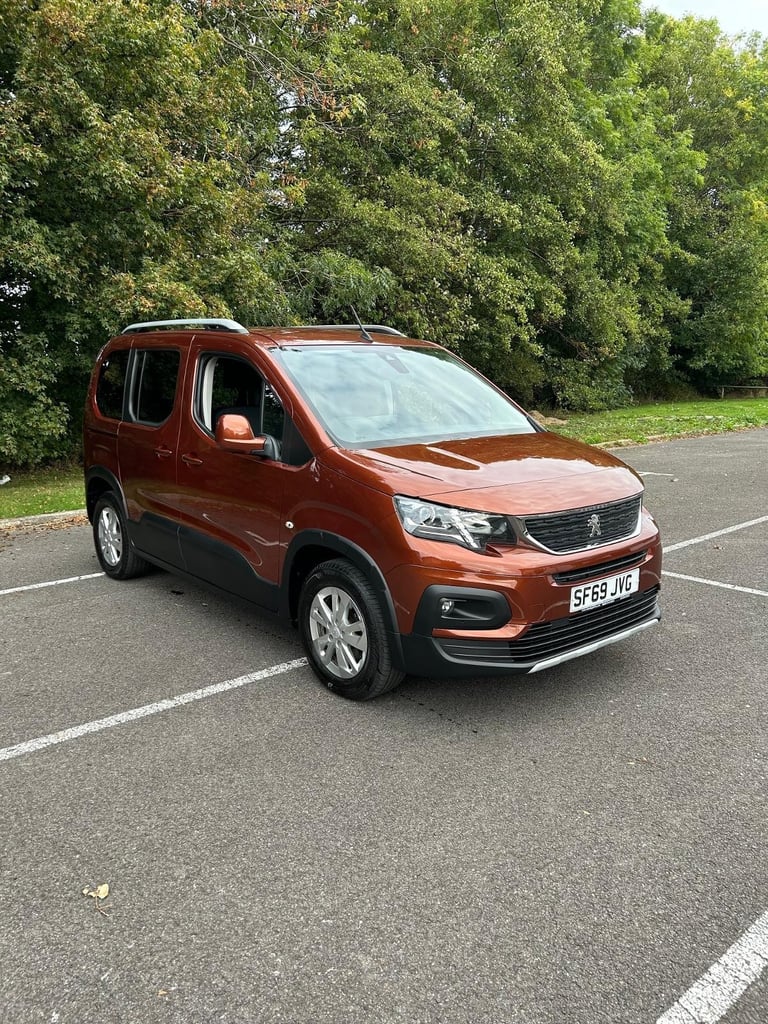 Peugeot RIFTER HORIZON RE TD AUTO 1.5 HDi Wheelchair Access
