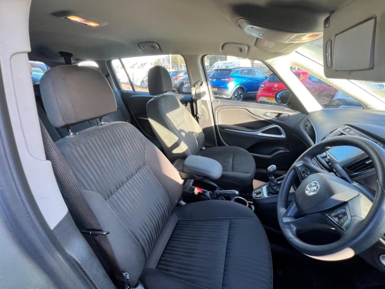 VAUXHALL ZAFIRA TOURER 1.6 CDTi ecoTEC Design 2017