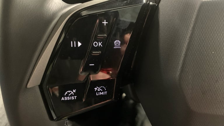 2024 Peugeot 3008 1.2 MHEV Allure e-DSC Euro 6 (s/s) 5dr SUV Hybrid Automatic