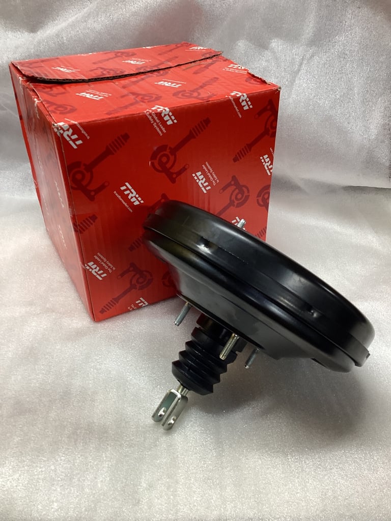 image for Landrover Defender OEM Brake Servo LR013488G (NON ABS)