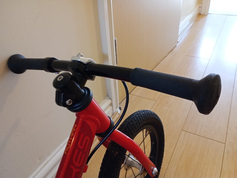 Islabike rothan balance bike