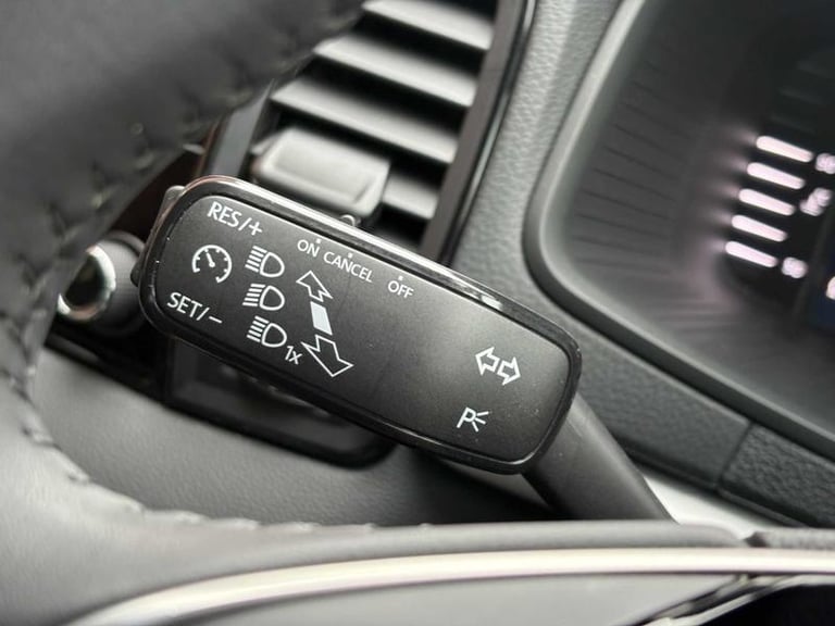 2025 Skoda Karoq 1.0 TSI 116 SE Drive 5dr Manual SUV Petrol Manual