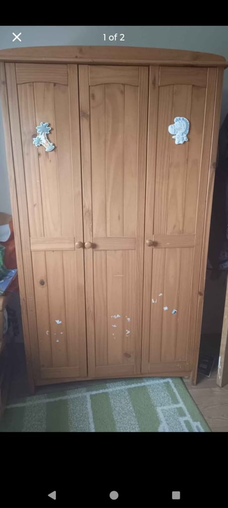 image for Wardrobe and chest of drawers