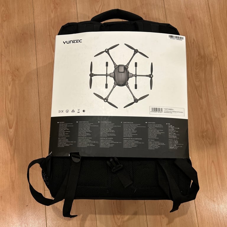 Yuneec Typhoon H Professional Drone- Cinematic 4k -Excellent Condition 