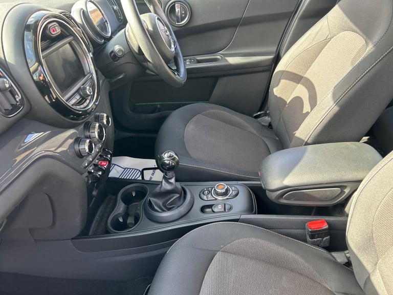 2018 MINI Countryman 1.5 Cooper Classic Euro 6 (s/s) 5dr HATCHBACK Petrol Manual