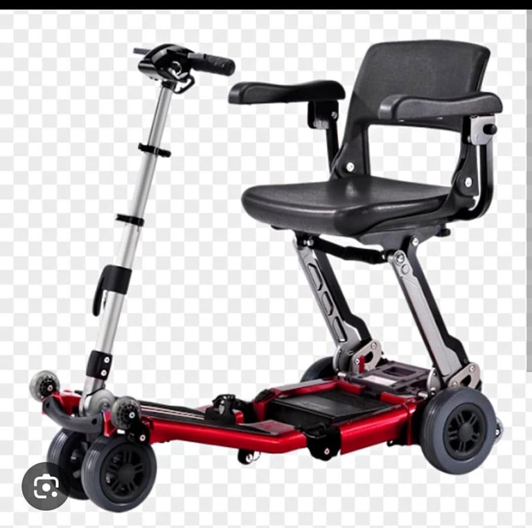 Foldable mobility scooter