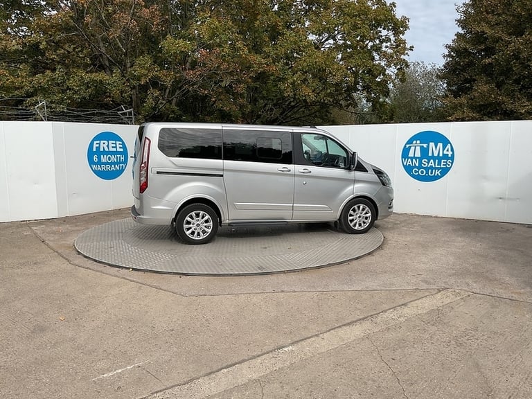 2021 Ford Tourneo Custom 320 EcoBlue Titanium 8 Seat Minibus Diesel Manual