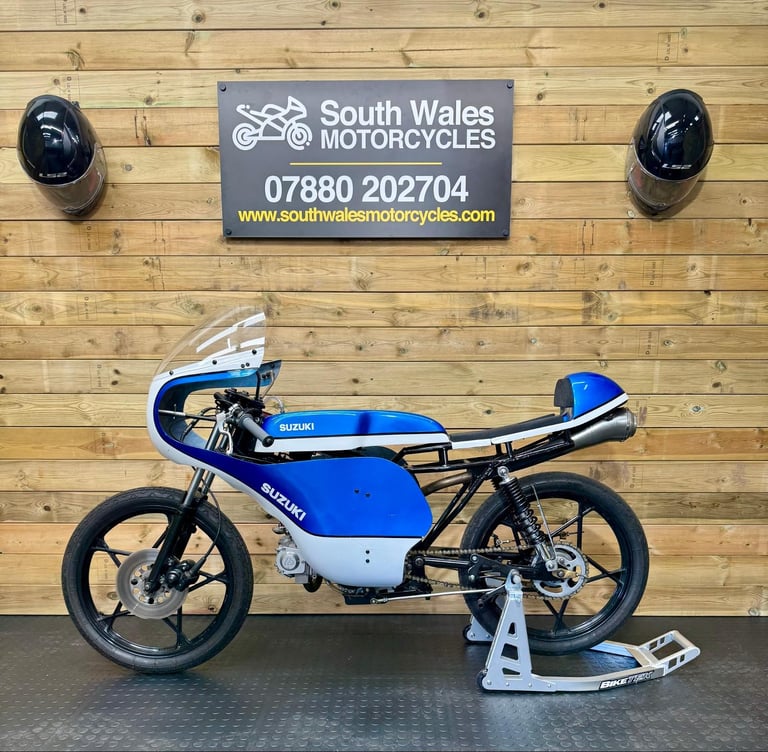 Suzuki ZR50 race replica / 1984 model / tax and mot exempt 