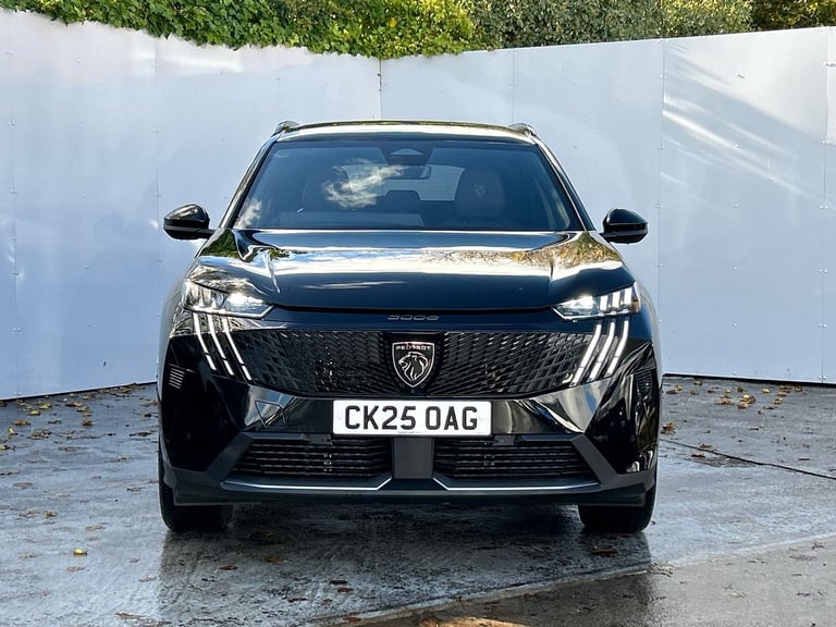 2025 Peugeot 5008 1.2 Hybrid 136 GT 5dr e-DSC6 HATCHBACK PETROL Automatic