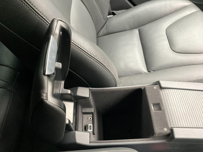 2014 Volvo V60 2.4 D6 Estate 5dr Diesel Plug-in Hybrid Geartronic AWD Euro 5 (s/s) (285 ps ESTATE...