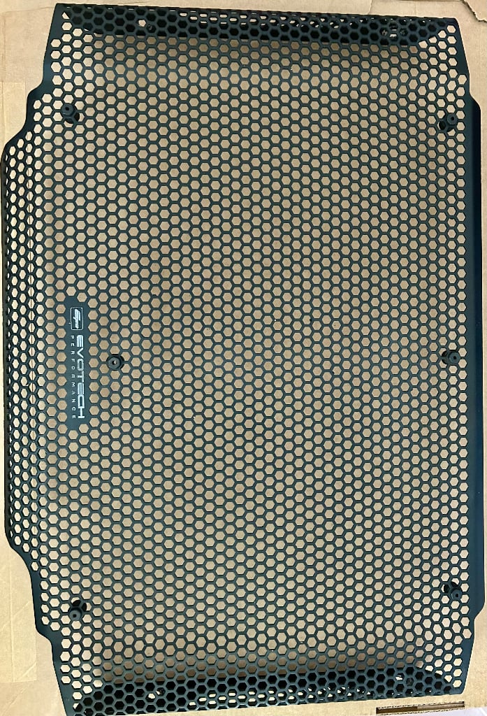 image for Triumph Trident 660 - Evotech radiator guard 
