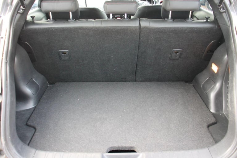 2014 Nissan Juke 1.2 DIG-T Tekna Euro 5 (s/s) 5dr Euro 5 HATCHBACK Petrol Manual