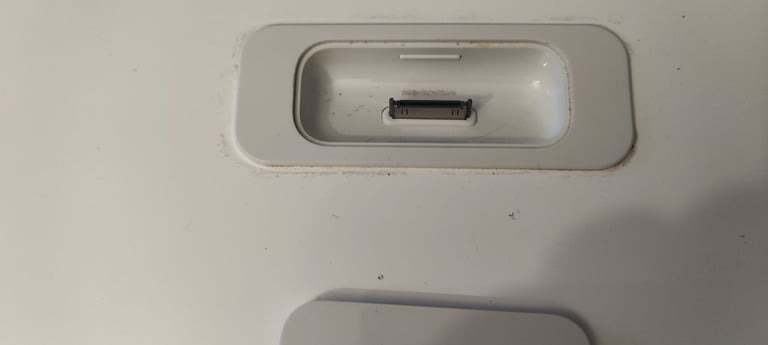 Roberts MP Sound 43 CD/DAB+/FM Black Radio. iPod dock,