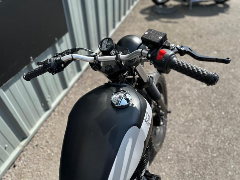 2022/22 One Owner MGT SR 250 Motorcycle