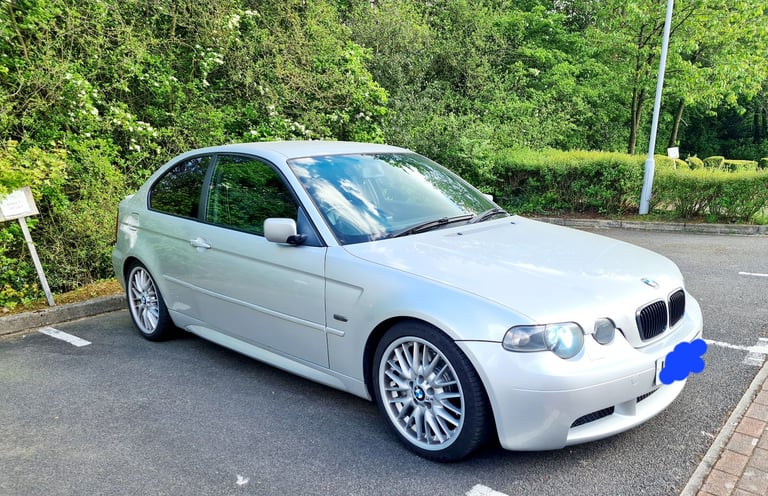 Very rare & Immaculate E46 BMW 325ti M-Sport Compact 6 Speed Manual. Titan Silver & Black Leather
