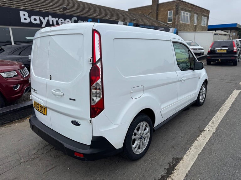 FORD TRANSIT CONNECT 1.5 200 EcoBlue Limited White Manual Diesel 2018