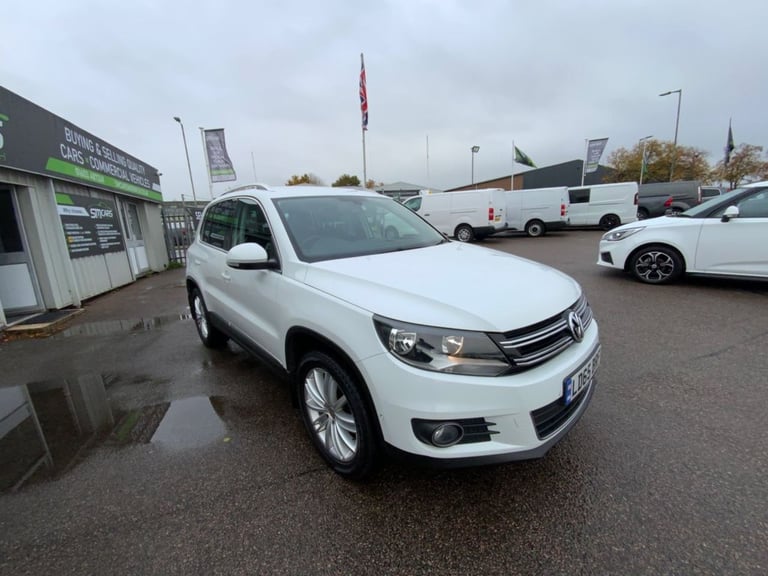 2015 Volkswagen Tiguan 2.0 TDI BlueMotion Tech Match Edition SUV 5dr Diesel DSG 4WD Euro 6 (s/s) ...