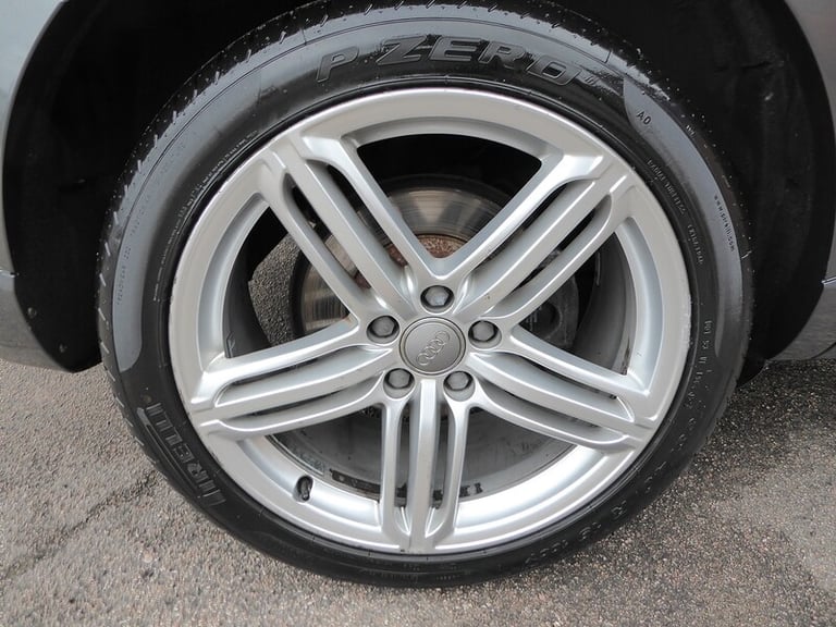 2015 Audi Q3 2.0T FSI Quattro S Line Plus 5dr S Tronic ESTATE PETROL Automatic