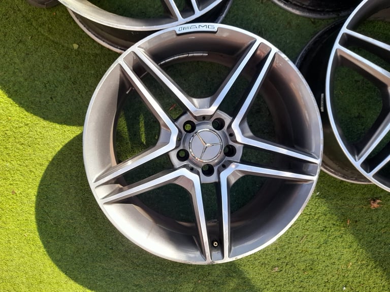 Mercedes AMG Alloy Wheels 19 Inch Sold Individually in West London area 