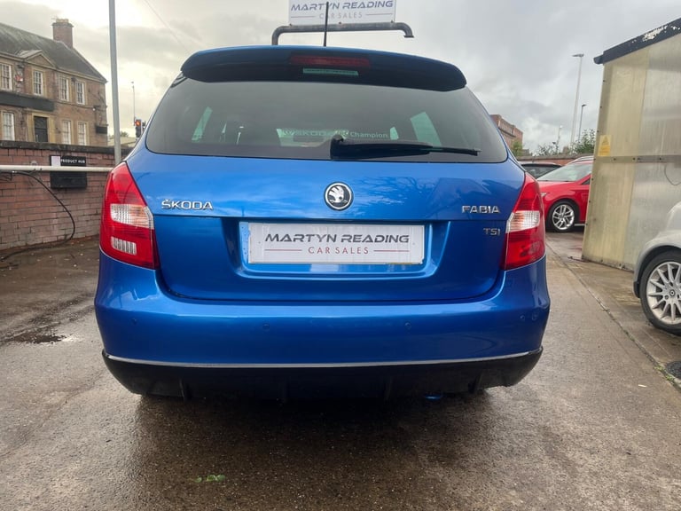 SKODA FABIA 1.2 TSI Monte Carlo in Race Blue 2013