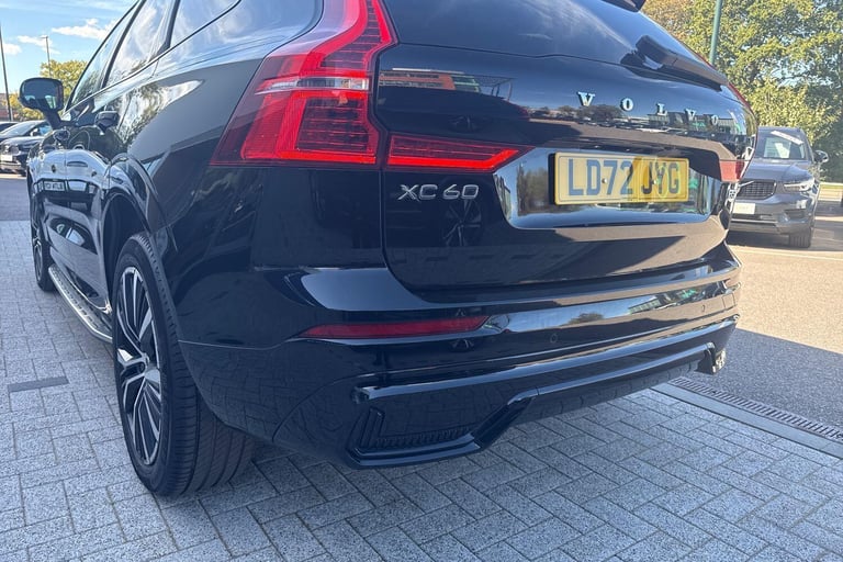 2022 Volvo XC60 2.0 B5 MHEV Plus SUV 5dr Petrol Hybrid Auto AWD Euro 6 (s/s) (250 ps) ESTATE Petr...