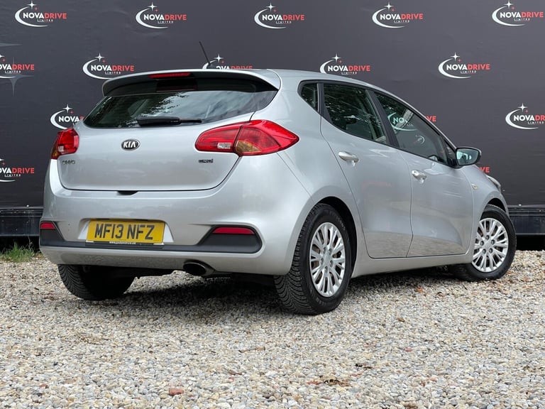 2013 Kia Ceed 1.4 CRDi 1 Euro 5 5dr HATCHBACK Diesel Manual
