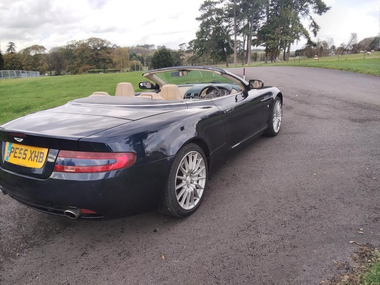 ASTON MARTIN DB9 VOLANTE AUTO 2005