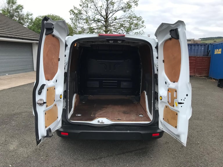 2022 Ford Transit Connect 1.5 200 EcoBlue Leader L1 Euro 6 (s/s) 5dr PANEL VAN Diesel Manual