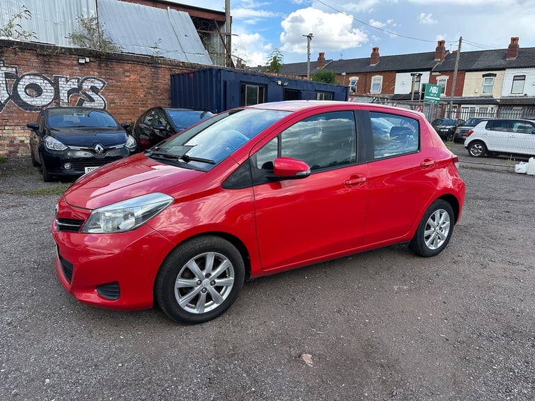 2013 Toyota Yaris 1.33 Dual VVT-i TR Hatchback 5dr Petrol Manual Euro 5 (101 ps)