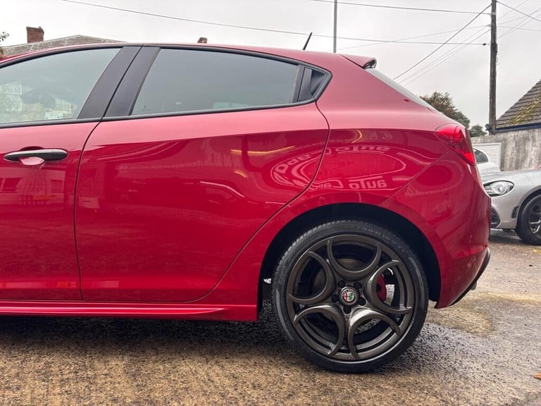 2018 Alfa Romeo Giulietta 1750 TBi Veloce Hatchback 5dr Petrol TCT Euro 6 (240