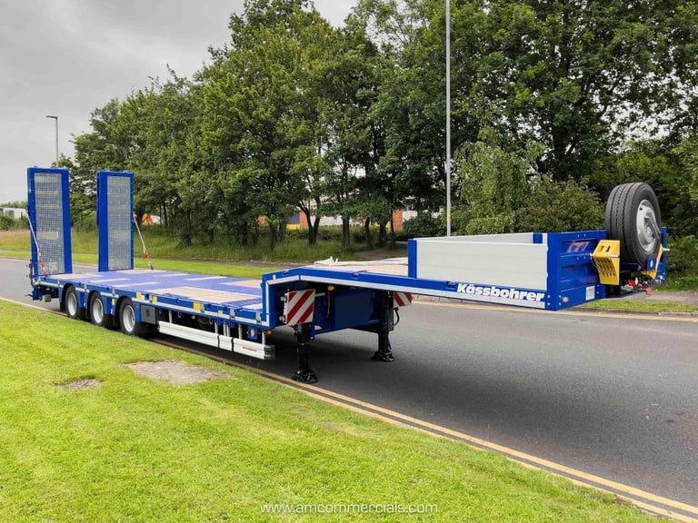 KASSBOHRER 3 AXLE EXTENDABLE LOW LOADER 52,800KG 