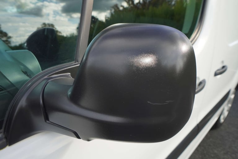 2018 Peugeot Partner 1.6 Partner Professional L1 Blue HDi + EURO 6 Panel Van Diesel Manual