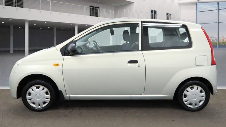 2004 Daihatsu Charade 1.0 EL 3dr Auto HATCHBACK PETROL Automatic