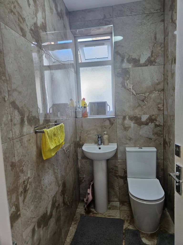 Double room to rent inclusive of all bills Carterhatch Road EN3 5LS