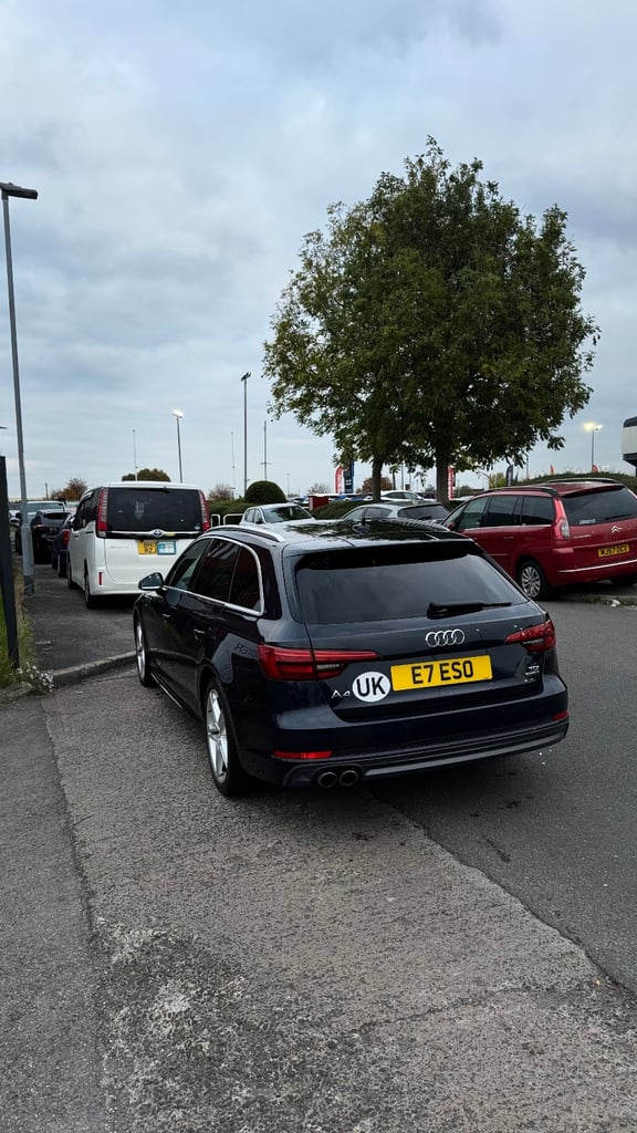 Audi, A4, Estate, 2016, Semi-Auto, 2967 (cc), 5 doors