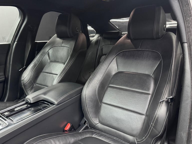 2018 Jaguar XF 2.0d R-Sport Auto Euro 6 (s/s) 4dr SALOON Diesel Automatic