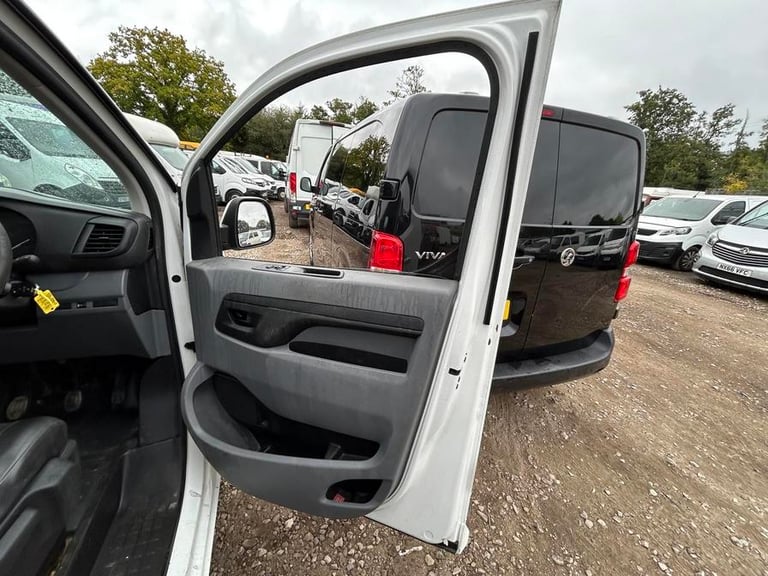 2017 Toyota ProAce 2.0D 120 Comfort Van PANEL VAN DIESEL Manual