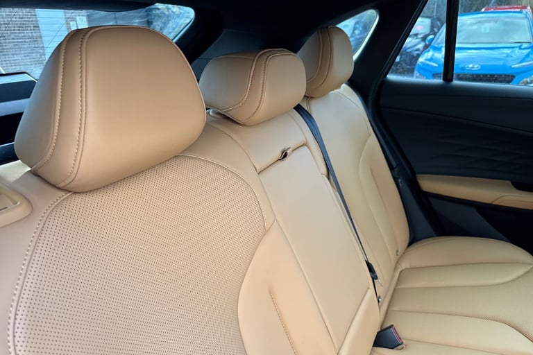 2024 MG MG HS 106290 Hatchback Petrol Manual