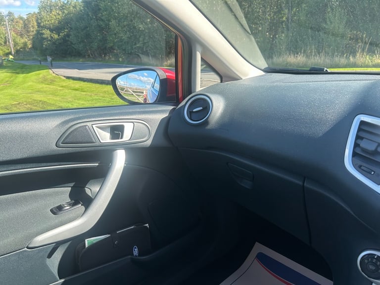 2012 Ford Fiesta 1.4 Zetec 3dr HATCHBACK Petrol Manual