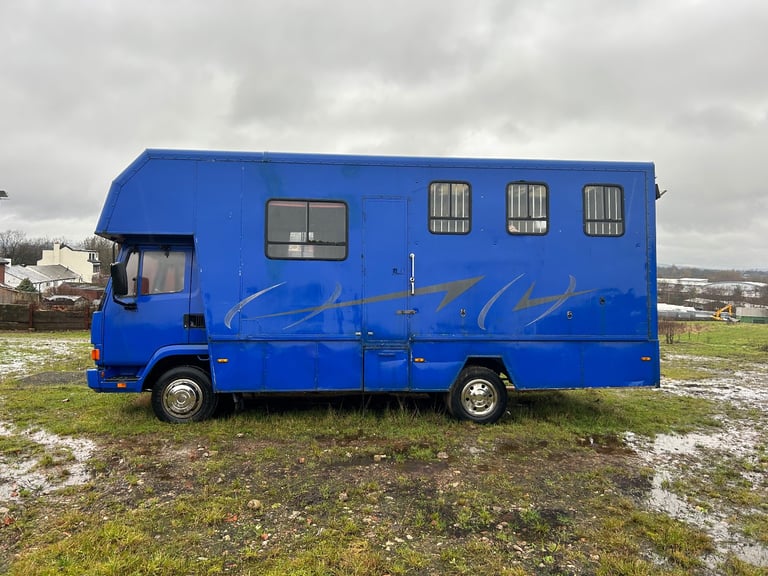 Leyland horse box