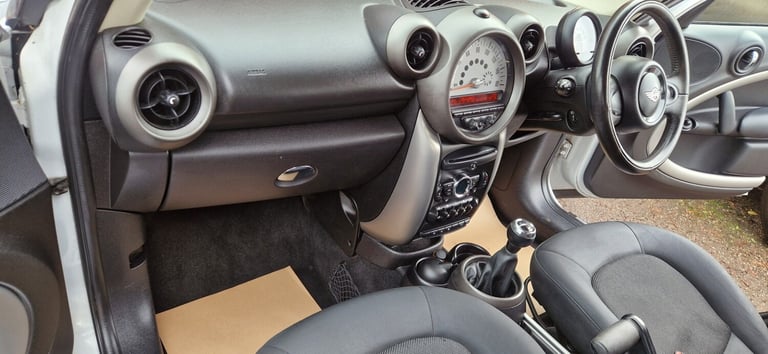 2012 MINI Countryman 1.6 One 5dr HATCHBACK Petrol Manual