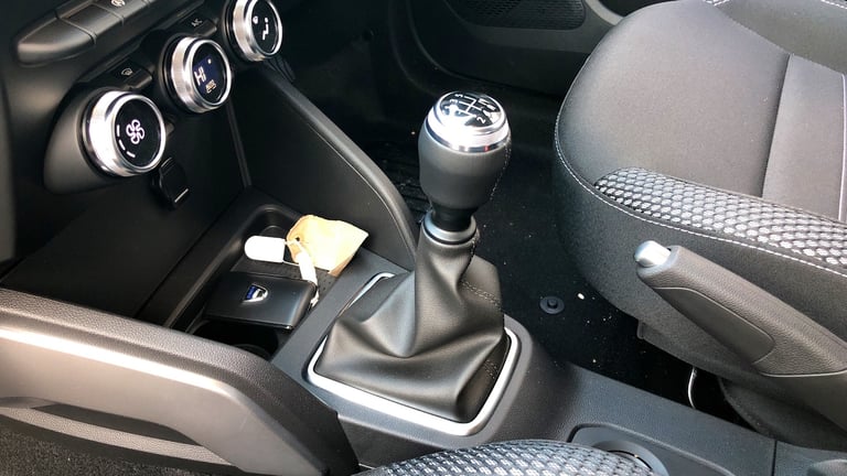 2019 Dacia Duster 1.6 SCe Prestige 5dr Petrol Estate Estate Petrol Manual