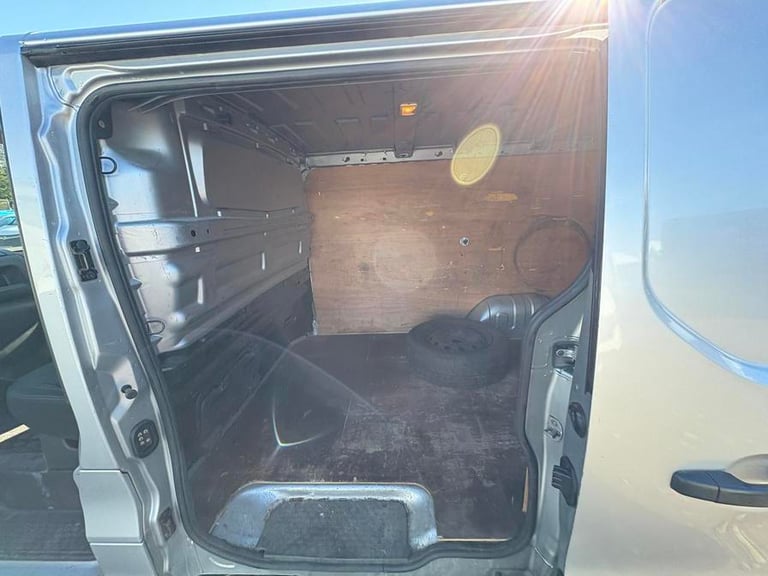 2018 Vauxhall Vivaro 2700 1.6CDTI 120PS Sportive H1 Van PANEL VAN DIESEL Manual