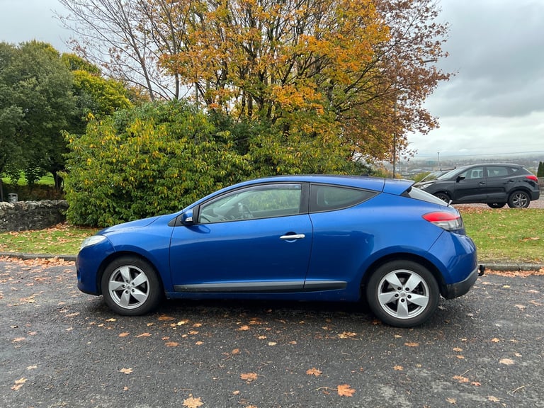 Renault, MEGANE, Coupe, 2010, Manual, 1461 (cc), 3 doors