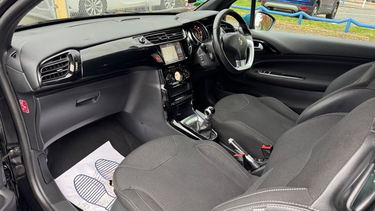 2015 DS DS 3 1.2 PureTech DStyle Nav Hatchback 3dr Petrol Manual Euro 6 (s/s)