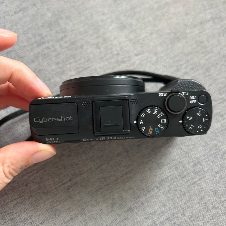 Sony Cyber-shot HX50 Digital Still Camera