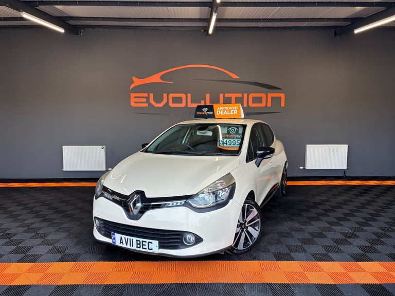 image for 2015 Renault Clio 1.5 dCi 90 Dynamique S MediaNav Energy 5dr HATCHBACK Diesel Manual