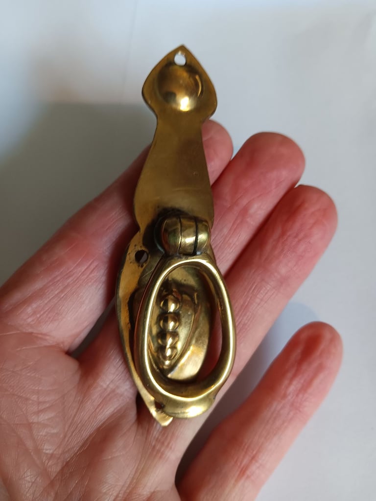 Art Nouveau brass cupboard handle
